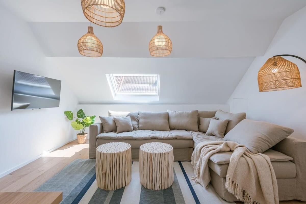 Huswell - Beautiful Apartment In The Center Of Ieper Bagian luar foto