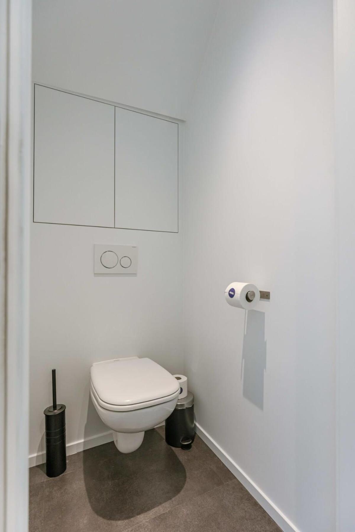 Huswell - Beautiful Apartment In The Center Of Ieper Bagian luar foto